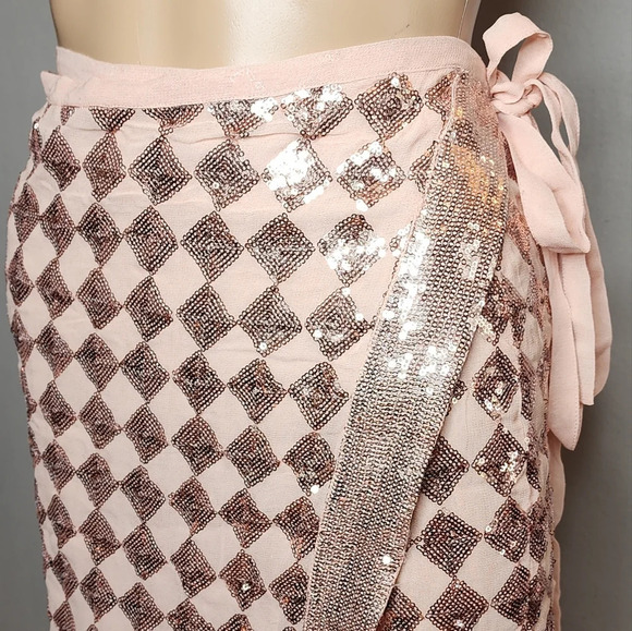 NWT Chaser Sequin Pink Gramercy Wrap Skirt Blouse Set Harlequin Check Small - Picture 16 of 16